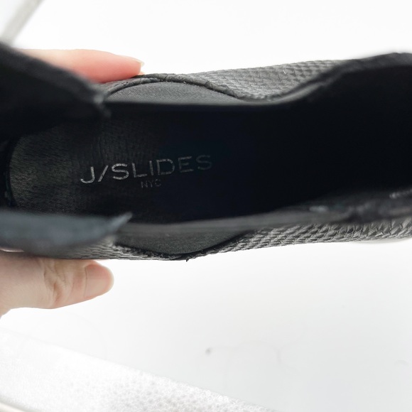 J/Slides Black Faux Reptile Pull On Pointed Toe Chelsea Boot Sneakers Size 7 - Picture 7 of 7